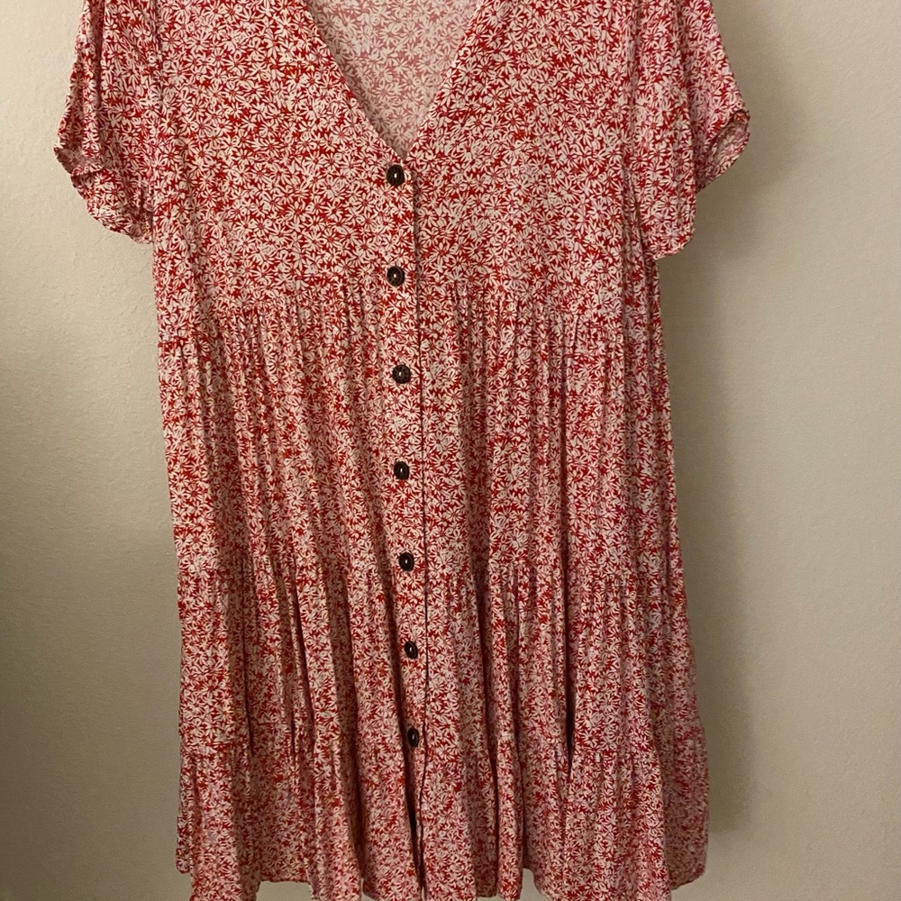 Franchesca’s red/white mini dress